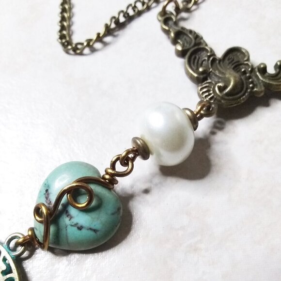 Ultra Feminine Tree of Life "Y" Necklace! African Turquoise Heart + Patina Paint - Picture 6 of 11